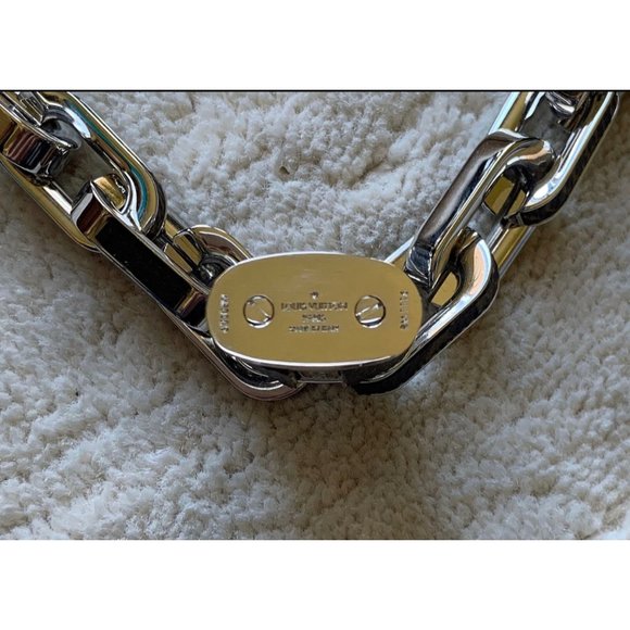 ULTRA RARE Ltd Ed LOUIS VUITTON Monogram LOCK NECKLACE MP2029 - Picture 9 of 13